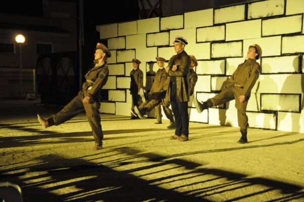 11717547_684360228360539_4617124012851193517_o